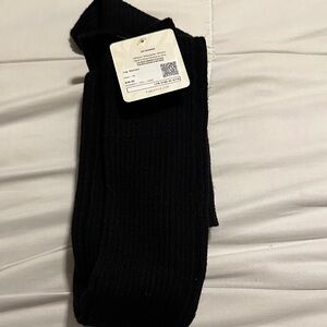 Fabletics leg warmers Black Ribbed Socks